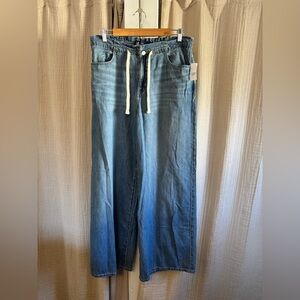 NWT GAP Superlight Pull-On Baggy Wide Leg Jeans- Medium TALL